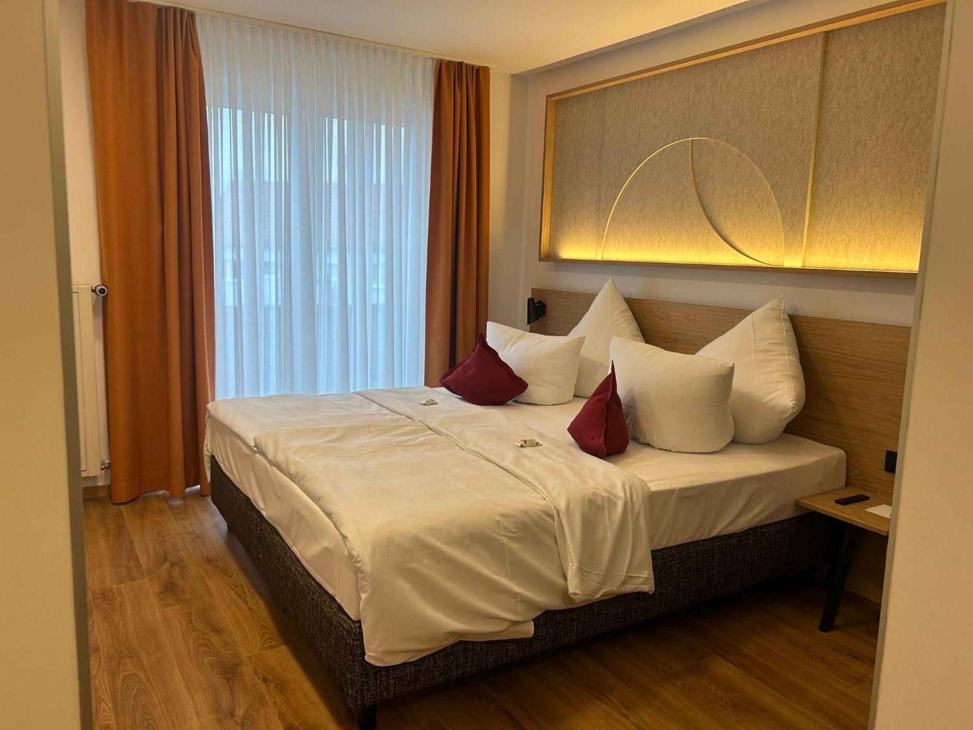 Hotel Kuebler Wendelstein Kültér fotó